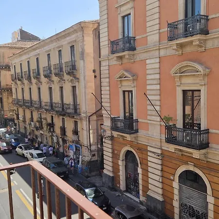 House Centro Storico Bonfatto Apartmán